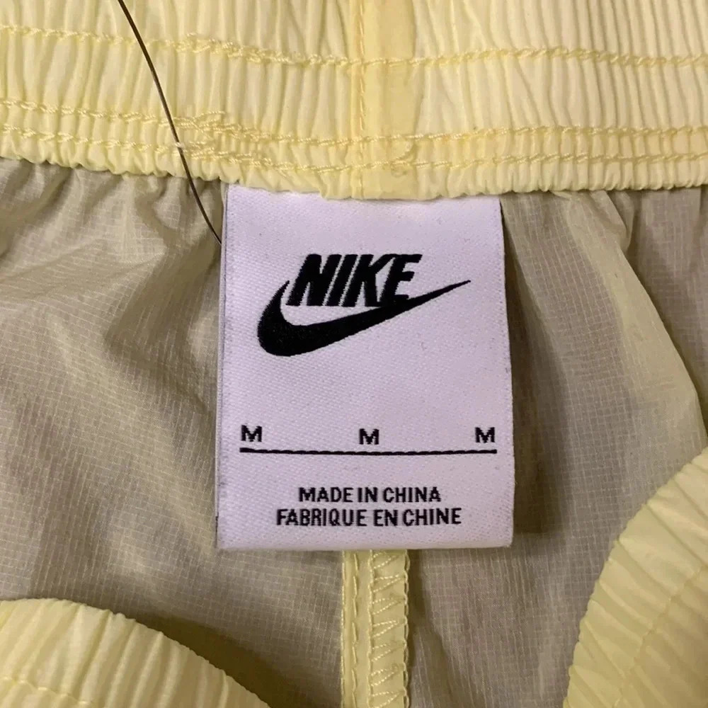 Nike Embroidered Shorts Yellow Women’s Size M NWT - Picture 12 of 13